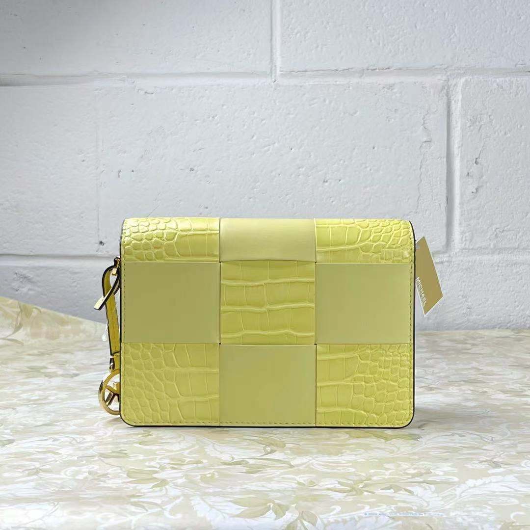 MICHAEL KORS MERCER 35T1GM9C1E SMALL CLUTCH XBODY BUTTERCUP MICHAEL KORS MERCER 35T1GM9C1E SMALL CLUTCH XBODY BUTTERCUP